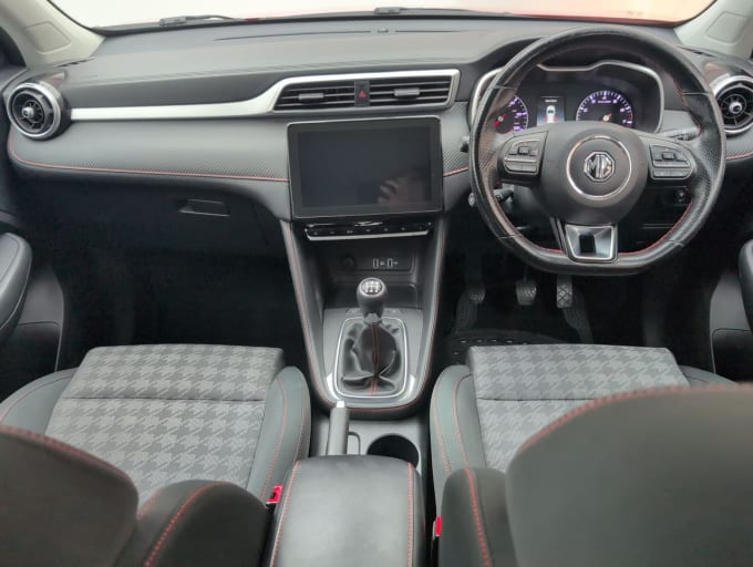 2025 Mg Mg Zs