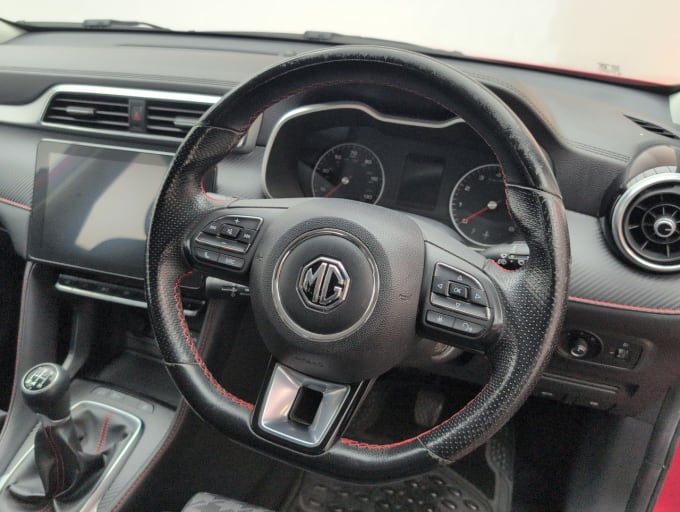 2025 Mg Mg Zs
