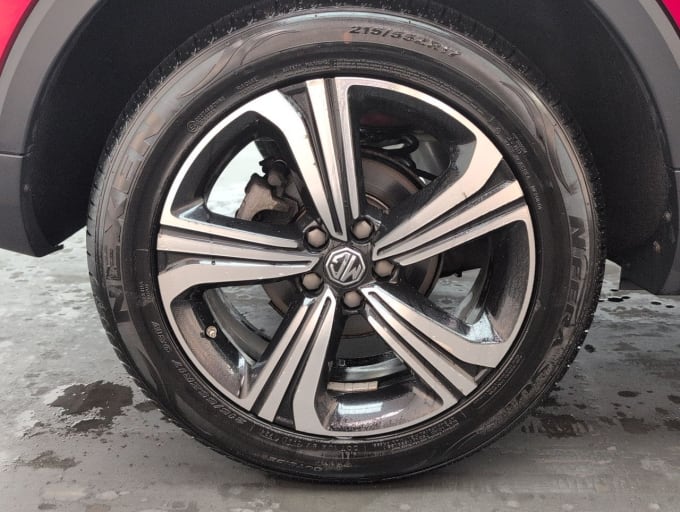 2025 Mg Mg Zs