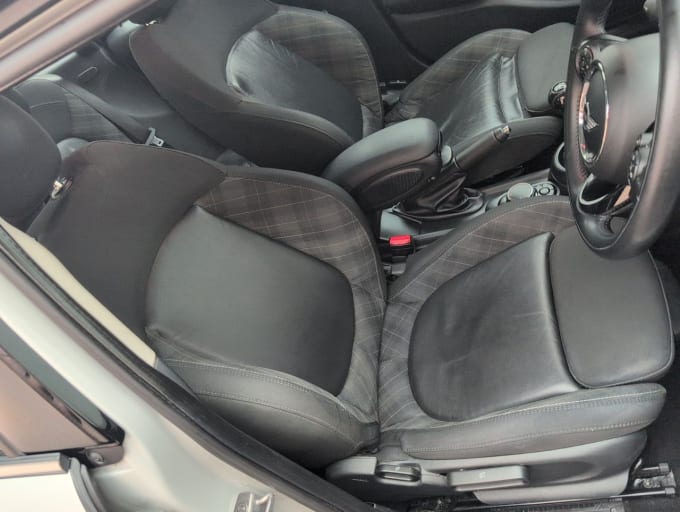 2025 Mini Hatch