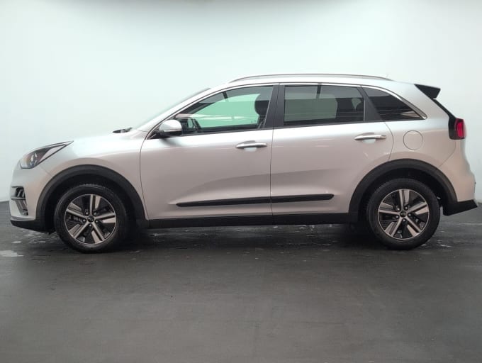 2025 Kia Niro