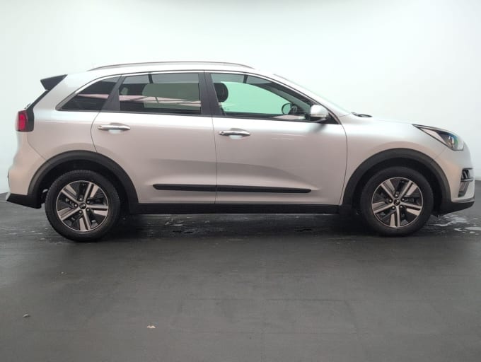 2025 Kia Niro
