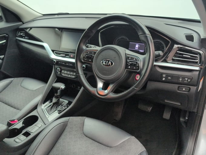 2025 Kia Niro