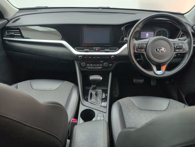 2025 Kia Niro