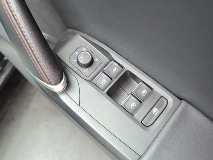 2025 Seat Leon