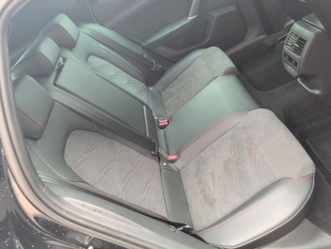 2025 Seat Leon
