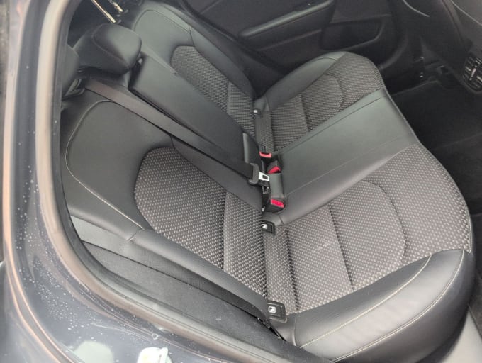 2025 Kia Xceed