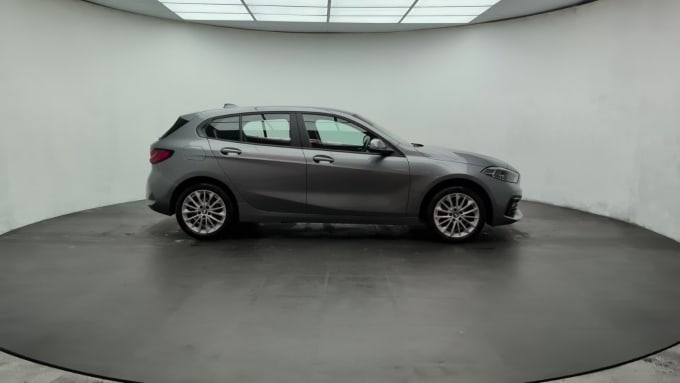 2025 BMW 1 Series