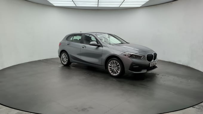 2025 BMW 1 Series