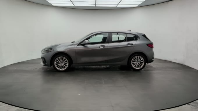 2025 BMW 1 Series