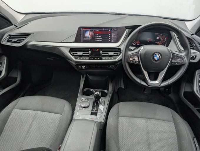 2025 BMW 1 Series