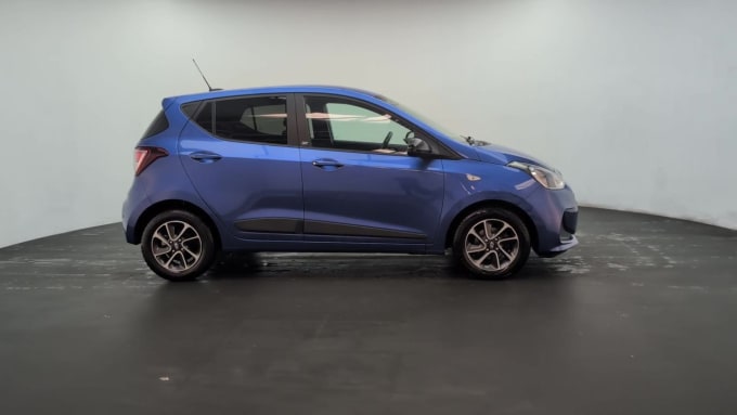 2025 Hyundai I10