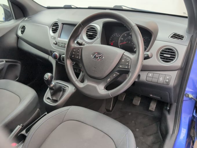 2025 Hyundai I10