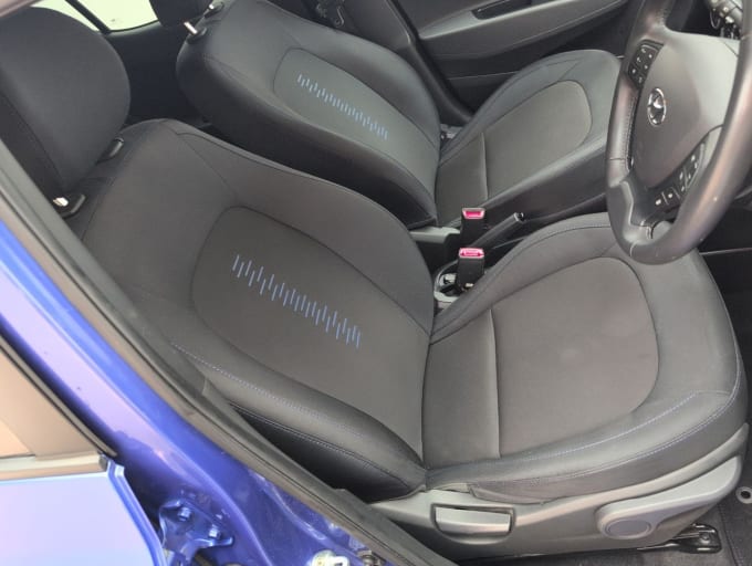 2025 Hyundai I10