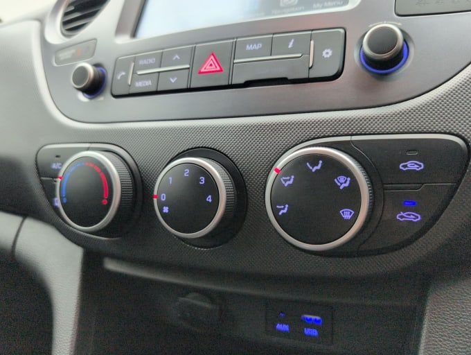 2025 Hyundai I10