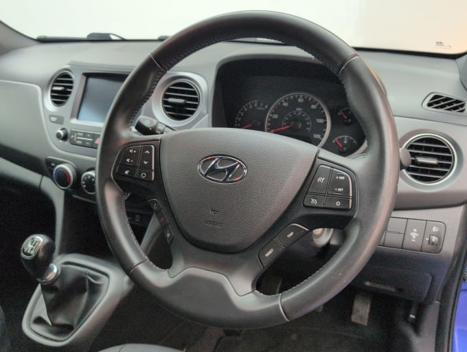 2025 Hyundai I10