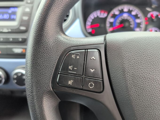 2025 Hyundai I10