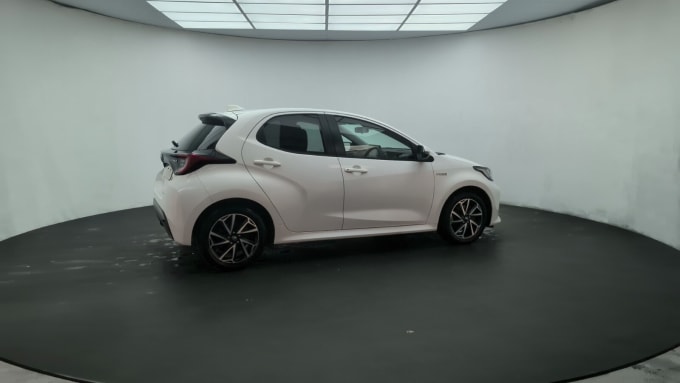2025 Toyota Yaris