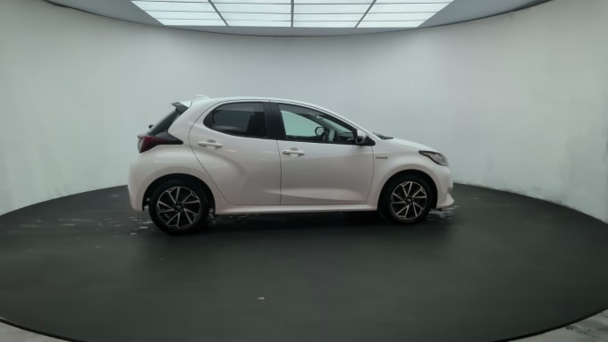 2025 Toyota Yaris