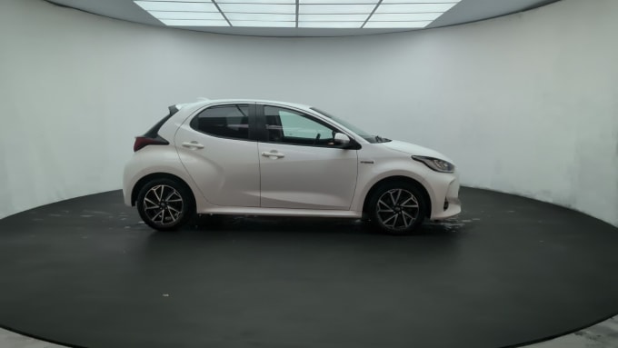 2025 Toyota Yaris