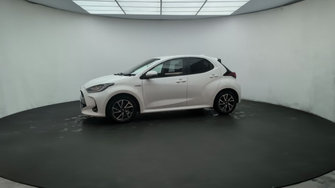 2025 Toyota Yaris
