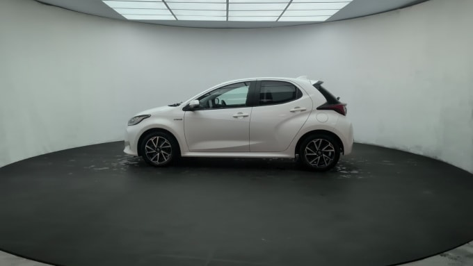 2025 Toyota Yaris
