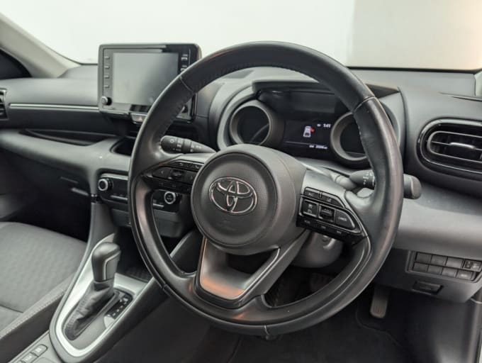 2025 Toyota Yaris