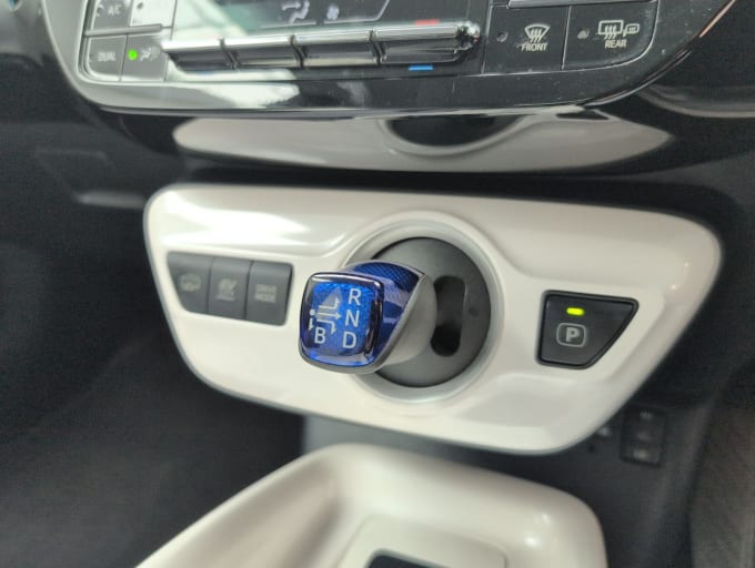 2025 Toyota Prius