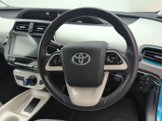 2025 Toyota Prius