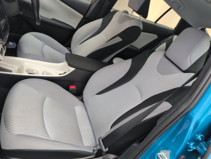 2025 Toyota Prius