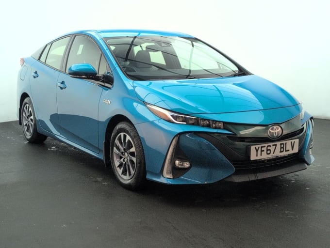 2025 Toyota Prius