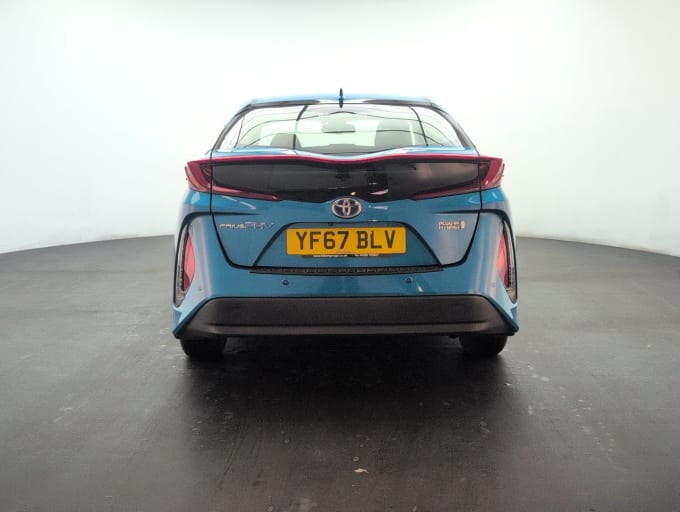 2025 Toyota Prius