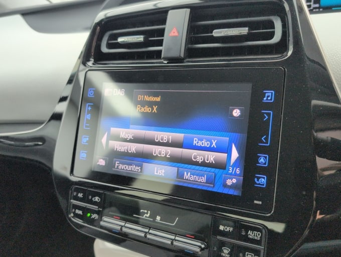 2025 Toyota Prius