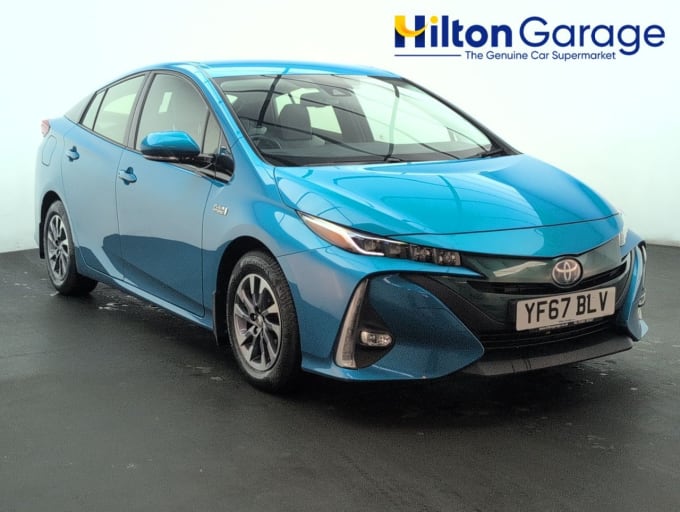 2025 Toyota Prius