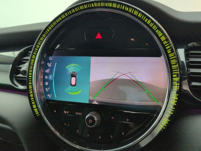 2025 Mini Hatch