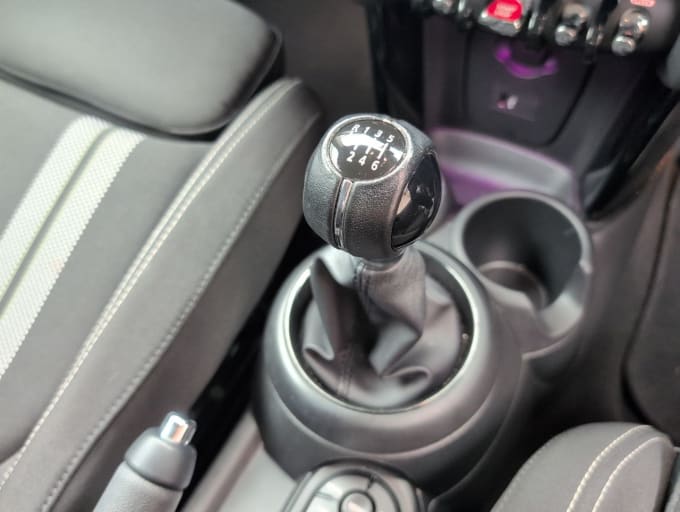 2025 Mini Hatch