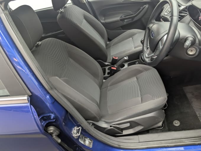 2025 Ford Fiesta
