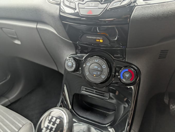 2025 Ford Fiesta