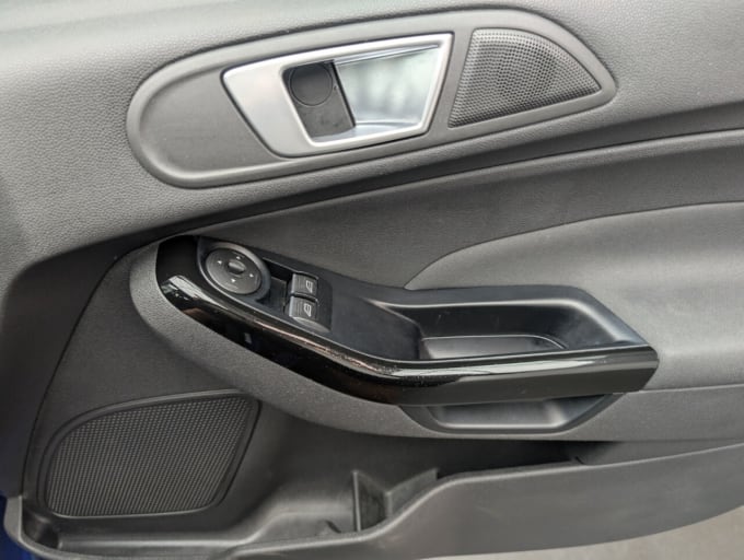 2025 Ford Fiesta