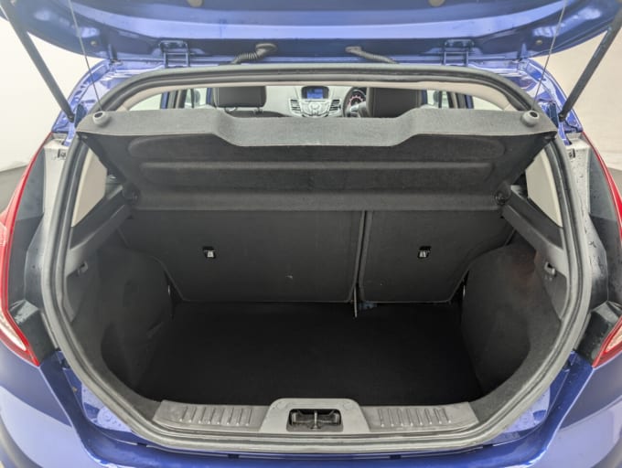 2025 Ford Fiesta