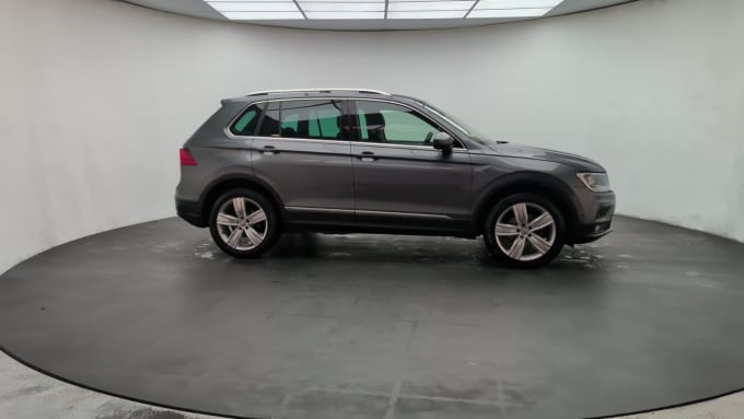 2025 Volkswagen Tiguan