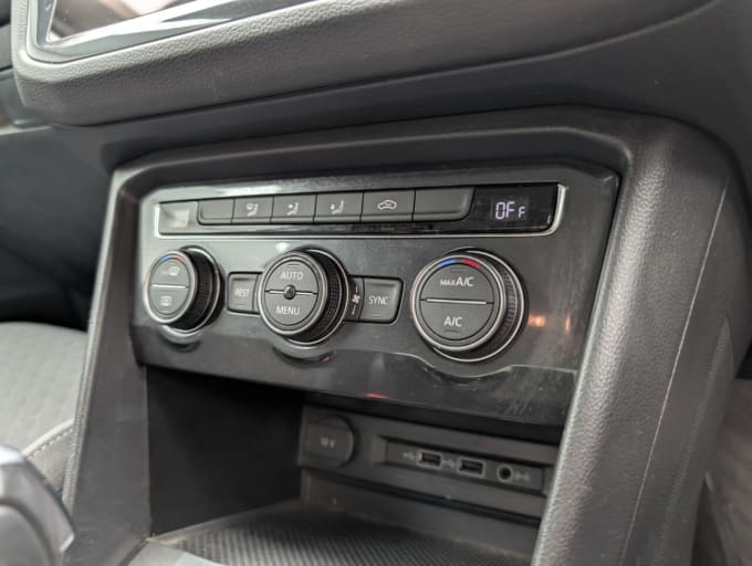 2025 Volkswagen Tiguan