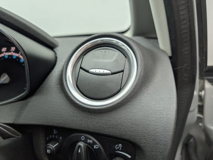 2025 Ford Fiesta