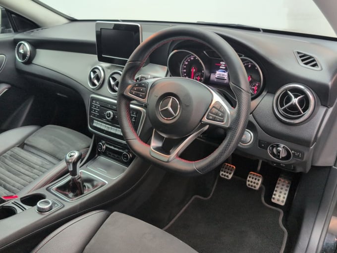 2025 Mercedes-benz Cla