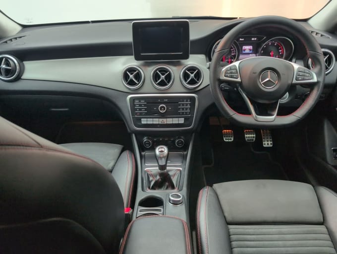 2025 Mercedes-benz Cla