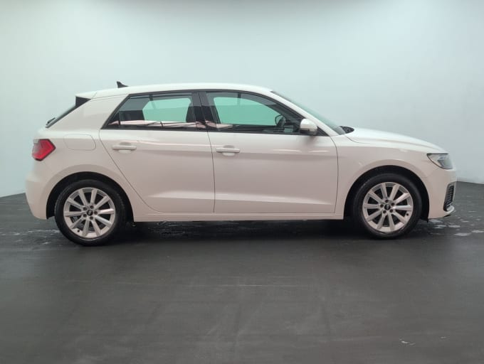 2025 Audi A1