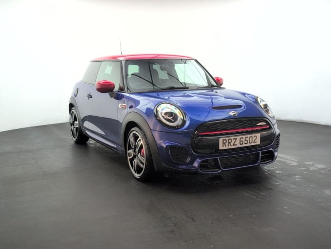 2025 Mini Hatch