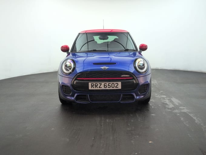 2025 Mini Hatch