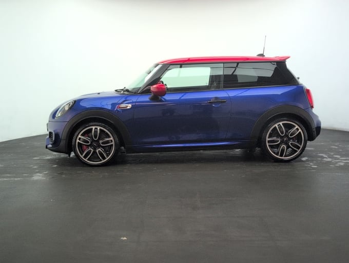 2025 Mini Hatch