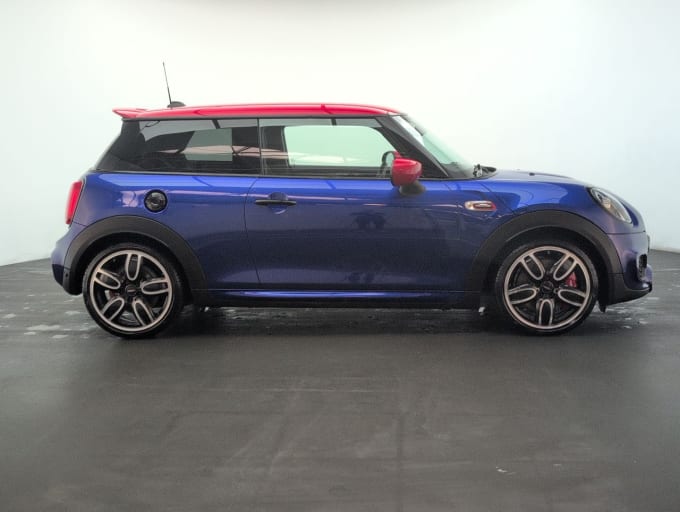 2025 Mini Hatch